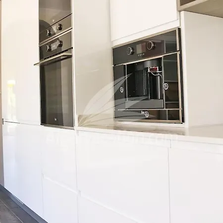 Felicity * Porches (Algarve)