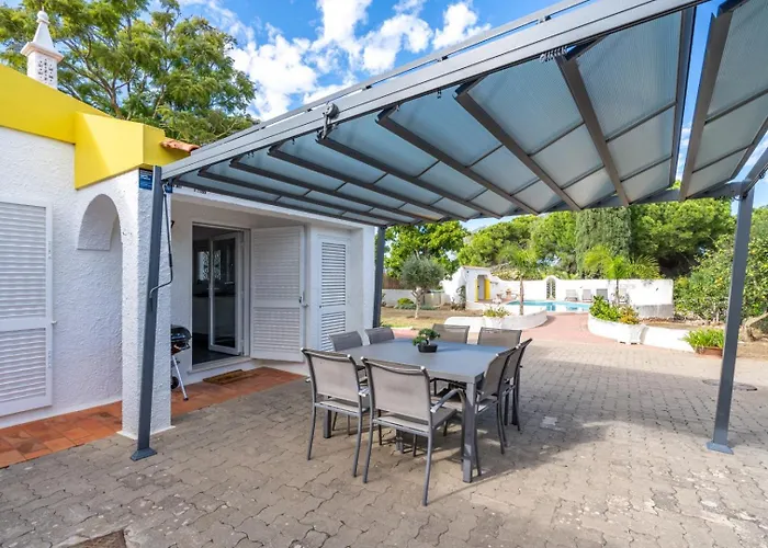 Felicity * Porches (Algarve)